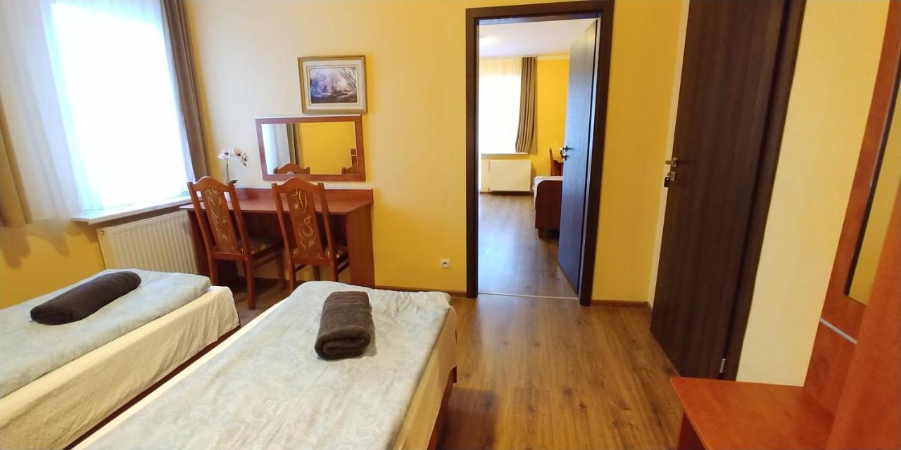Riwiera Дзвиржино Екстериор снимка